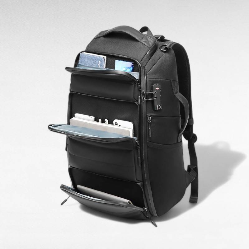 venture_backpack_06-Photoroom